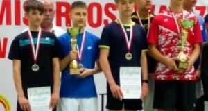 Tytuł wicemistrza Polski w badmintonie dla szkoły ze Straszęcina